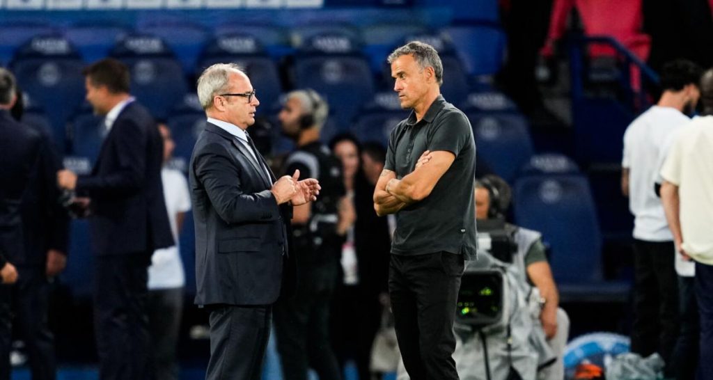 1200 L Psg Om Le Gros Clin Entre Luis Enrique Et Luis Campos