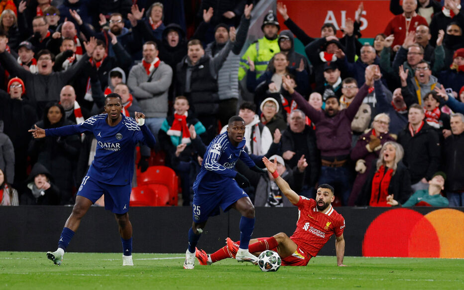 Nuno Mendes vs Mohamed Salah