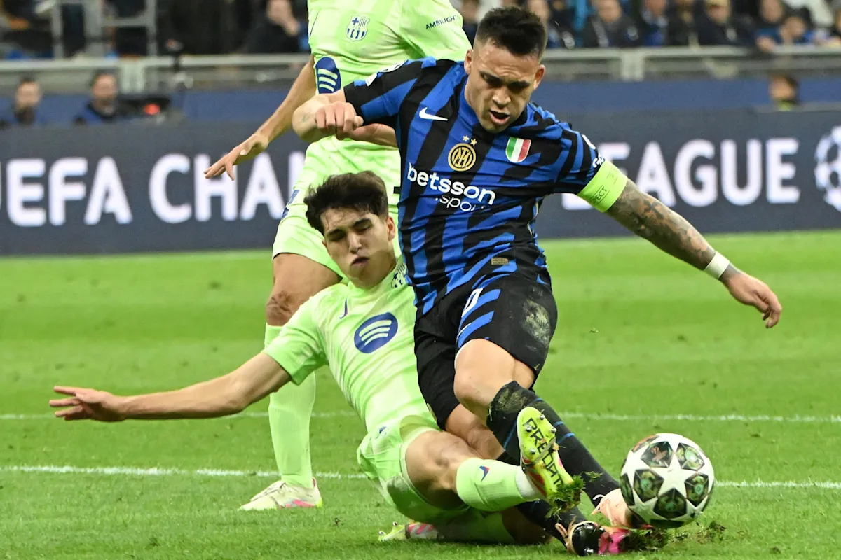 Pau Cubarsi vs Lautaro Martinez