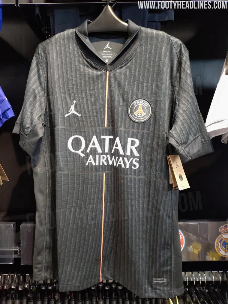 Quatrième maillot psg 2025 2026