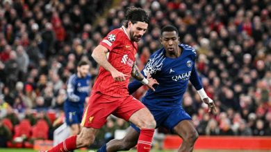 Willian Pacho vs Liverpool