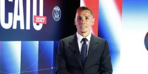 Lucas Digne Costume