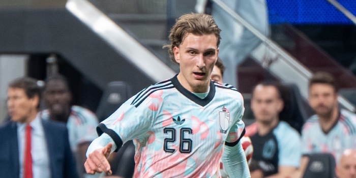 Mika Godts Belgique